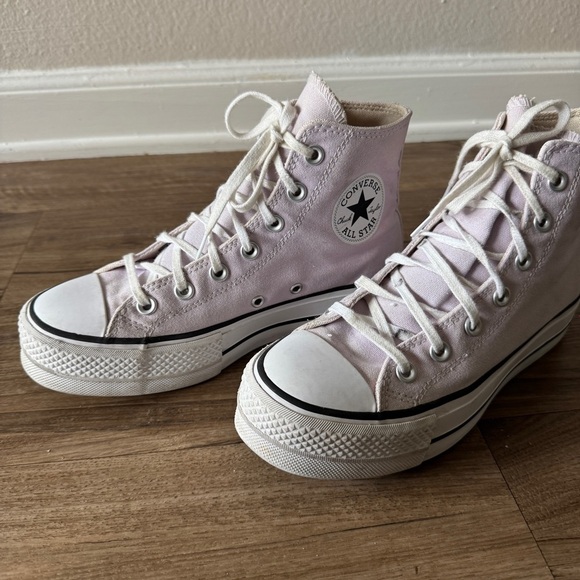 Converse Women's lavender High-Top platform Sneakers size 7 - Picture 9 of 11